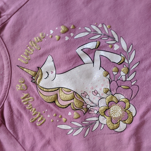 🦄4T, glittery Unicorn Epic Threads, girls T-shirt - Picture 2 of 5